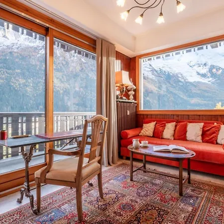 Spacious With Balcony In Apartment Chamonix