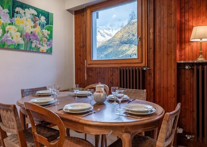 Apartament Spacious With Balcony In Chamonix