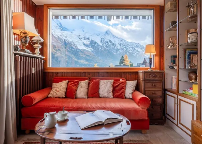 Spacious With Balcony In Chamonix
